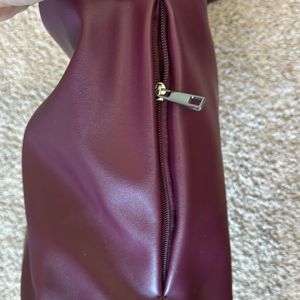 Maroon laptop bag target a new day with insert